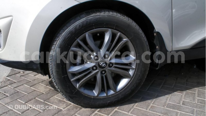 Big with watermark hyundai tucson bujumbura import dubai 3221