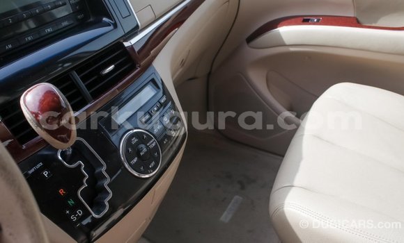 Buy Import Toyota Previa White Car in Import - Dubai in Bujumbura Buy Import Toyota Previa White Car in Import - Dubai in Bujumbura