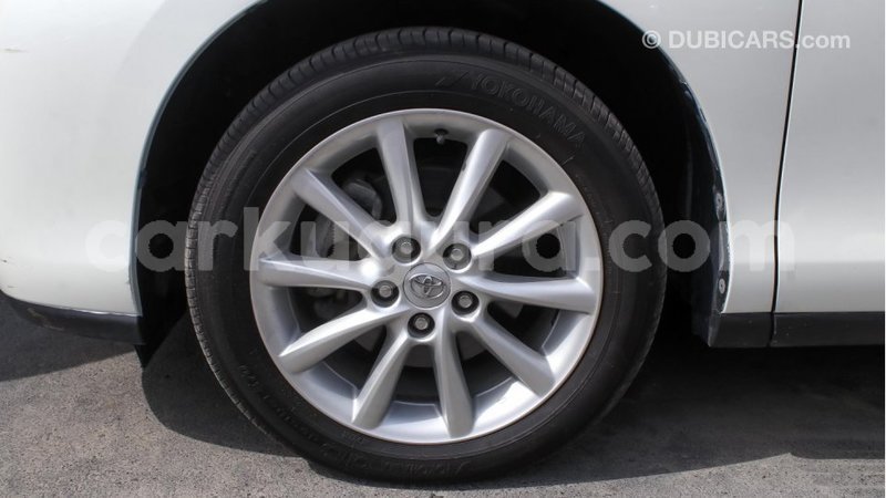 Big with watermark toyota previa bujumbura import dubai 3224