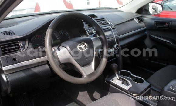 Buy Import Toyota Camry White Car in Import - Dubai in Bujumbura Buy Import Toyota Camry White Car in Import - Dubai in Bujumbura