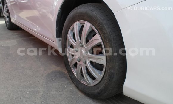 Buy Import Toyota Camry White Car in Import - Dubai in Bujumbura Buy Import Toyota Camry White Car in Import - Dubai in Bujumbura