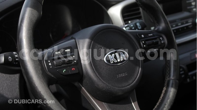 Big with watermark kia sorento bujumbura import dubai 3226