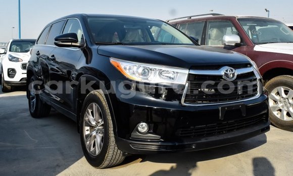 Nunua Imported Toyota Highlander Nyeusi Gari ndani ya Import - Dubai nchini Bujumbura Nunua Imported Toyota Highlander Nyeusi Gari ndani ya Import - Dubai nchini Bujumbura