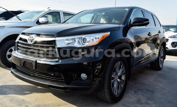 Nunua Imported Toyota Highlander Nyeusi Gari ndani ya Import - Dubai nchini Bujumbura Nunua Imported Toyota Highlander Nyeusi Gari ndani ya Import - Dubai nchini Bujumbura
