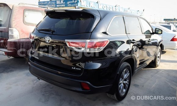 Nunua Imported Toyota Highlander Nyeusi Gari ndani ya Import - Dubai nchini Bujumbura Nunua Imported Toyota Highlander Nyeusi Gari ndani ya Import - Dubai nchini Bujumbura