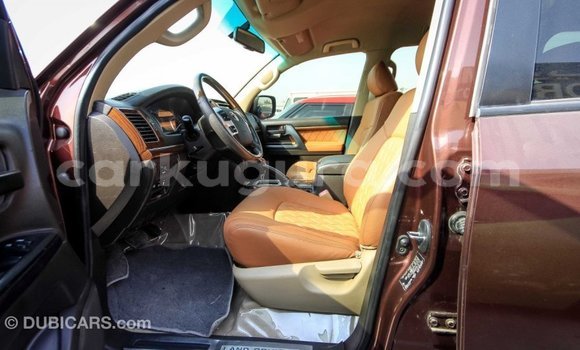 Acheter Import Voiture Toyota Land Cruiser Marron à Import - Dubai, Bujumbura Acheter Import Voiture Toyota Land Cruiser Marron à Import - Dubai, Bujumbura