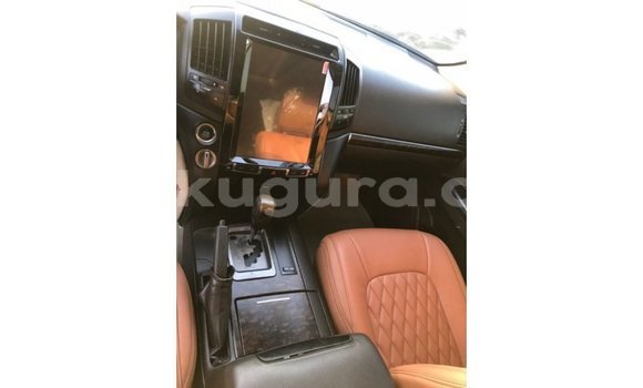 Buy Import Toyota Land Cruiser Black Car in Import - Dubai in Bujumbura Buy Import Toyota Land Cruiser Black Car in Import - Dubai in Bujumbura