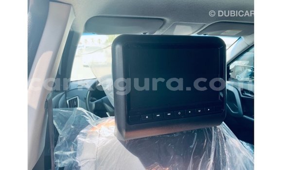 Nunua Imported Hyundai Creta Nyeupe Gari ndani ya Import - Dubai nchini Bujumbura Nunua Imported Hyundai Creta Nyeupe Gari ndani ya Import - Dubai nchini Bujumbura