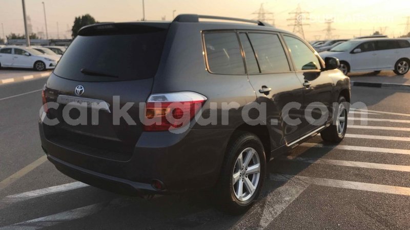 Big with watermark toyota highlander bujumbura import dubai 3258