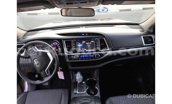 Nunua Imported Toyota Highlander Nyingine Gari ndani ya Import - Dubai nchini Bujumbura Nunua Imported Toyota Highlander Nyingine Gari ndani ya Import - Dubai nchini Bujumbura