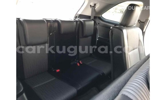 Nunua Imported Toyota Highlander Nyingine Gari ndani ya Import - Dubai nchini Bujumbura Nunua Imported Toyota Highlander Nyingine Gari ndani ya Import - Dubai nchini Bujumbura