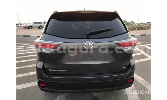 Nunua Imported Toyota Highlander Nyingine Gari ndani ya Import - Dubai nchini Bujumbura Nunua Imported Toyota Highlander Nyingine Gari ndani ya Import - Dubai nchini Bujumbura