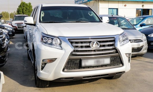 Acheter Import Voiture Lexus GX Blanc à Import - Dubai, Bujumbura Acheter Import Voiture Lexus GX Blanc à Import - Dubai, Bujumbura