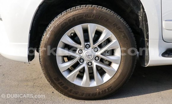 Acheter Import Voiture Lexus GX Blanc à Import - Dubai, Bujumbura Acheter Import Voiture Lexus GX Blanc à Import - Dubai, Bujumbura