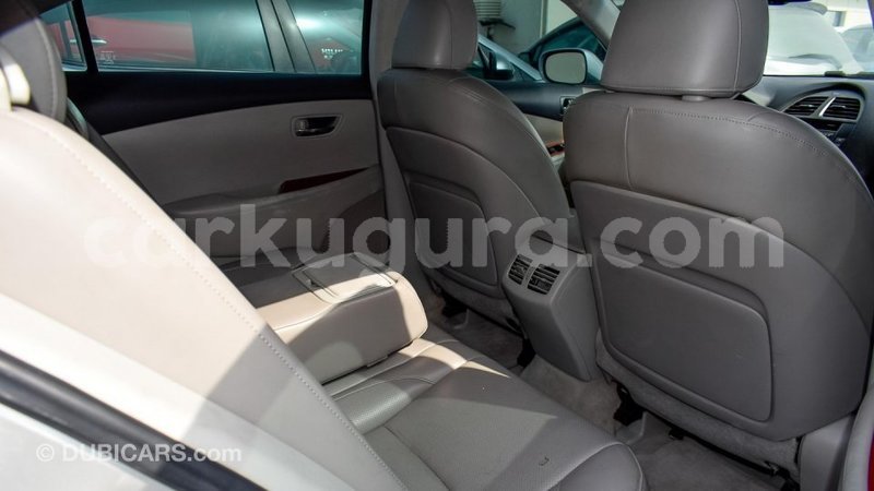 Big with watermark lexus es bujumbura import dubai 3268