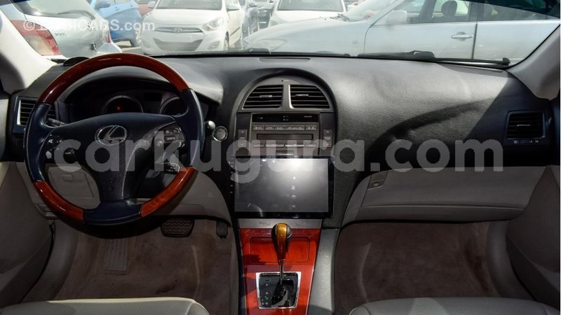 Big with watermark lexus es bujumbura import dubai 3268