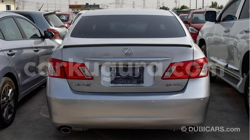 Big with watermark lexus es bujumbura import dubai 3268