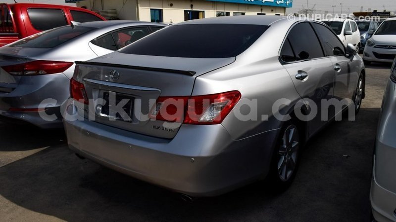 Big with watermark lexus es bujumbura import dubai 3268