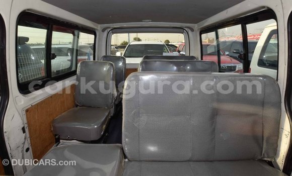 Buy Import Toyota Hiace White Car in Import - Dubai in Bujumbura Buy Import Toyota Hiace White Car in Import - Dubai in Bujumbura