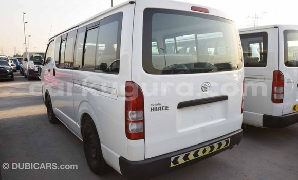 Buy Import Toyota Hiace White Car in Import - Dubai in Bujumbura Buy Import Toyota Hiace White Car in Import - Dubai in Bujumbura
