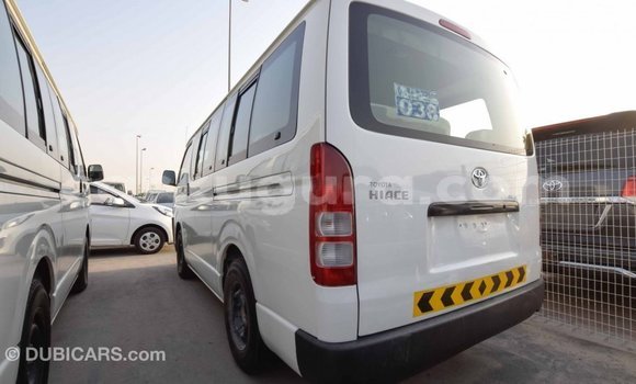 Buy Import Toyota Hiace White Car in Import - Dubai in Bujumbura Buy Import Toyota Hiace White Car in Import - Dubai in Bujumbura