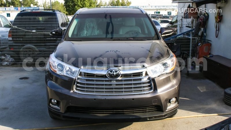 Big with watermark toyota highlander bujumbura import dubai 3283