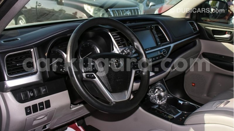 Big with watermark toyota highlander bujumbura import dubai 3283