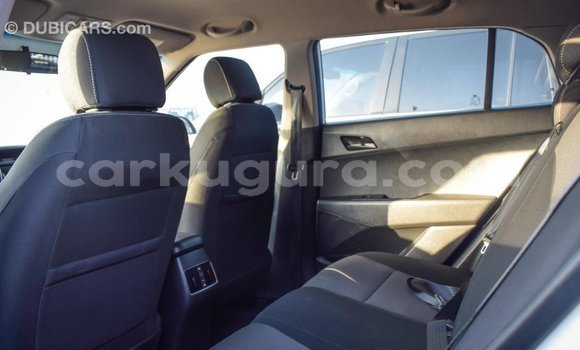 Nunua Imported Hyundai Creta Nyeupe Gari ndani ya Import - Dubai nchini Bujumbura Nunua Imported Hyundai Creta Nyeupe Gari ndani ya Import - Dubai nchini Bujumbura