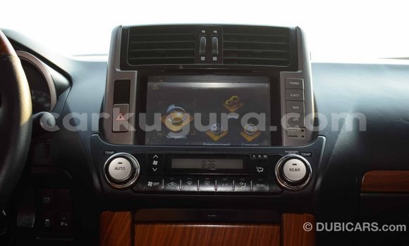 Acheter Import Voiture Toyota Prado Blanc à Import - Dubai, Bujumbura Acheter Import Voiture Toyota Prado Blanc à Import - Dubai, Bujumbura