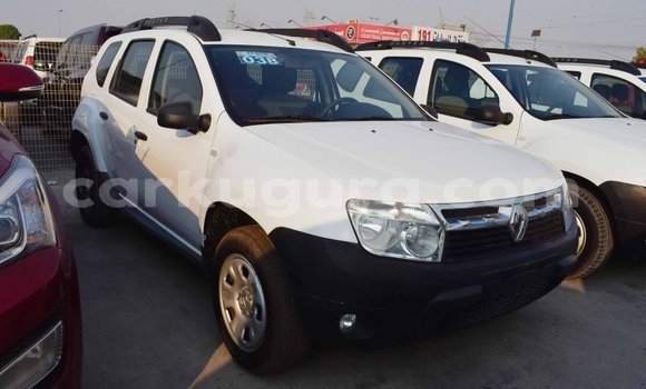 Acheter Import Voiture Renault Duster Blanc à Import - Dubai, Bujumbura
