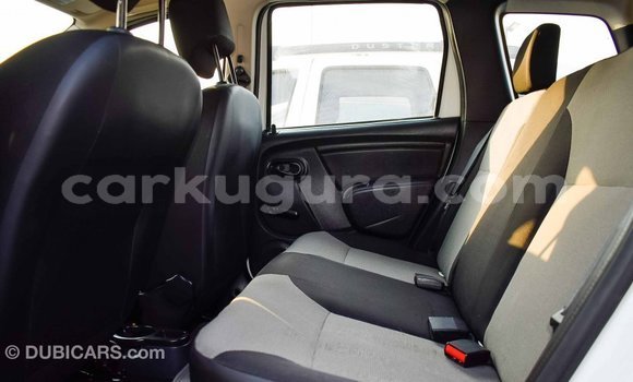 Nunua Imported Renault Duster Nyeupe Gari ndani ya Import - Dubai nchini Bujumbura Nunua Imported Renault Duster Nyeupe Gari ndani ya Import - Dubai nchini Bujumbura