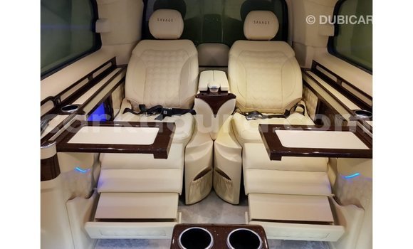 Nunua Imported Mercedes-Benz 250 Nyeusi Gari ndani ya Import - Dubai nchini Bujumbura Nunua Imported Mercedes-Benz 250 Nyeusi Gari ndani ya Import - Dubai nchini Bujumbura