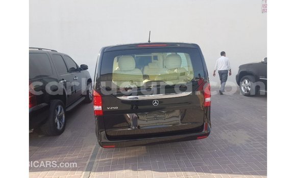 Nunua Imported Mercedes-Benz 250 Nyeusi Gari ndani ya Import - Dubai nchini Bujumbura Nunua Imported Mercedes-Benz 250 Nyeusi Gari ndani ya Import - Dubai nchini Bujumbura