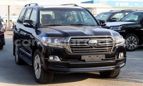 Nunua Imported Toyota Land Cruiser Nyeusi Gari ndani ya Import - Dubai nchini Bujumbura Nunua Imported Toyota Land Cruiser Nyeusi Gari ndani ya Import - Dubai nchini Bujumbura