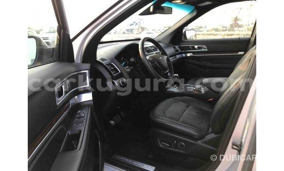 Nunua Imported Ford Explorer Nyingine Gari ndani ya Import - Dubai nchini Bujumbura Nunua Imported Ford Explorer Nyingine Gari ndani ya Import - Dubai nchini Bujumbura