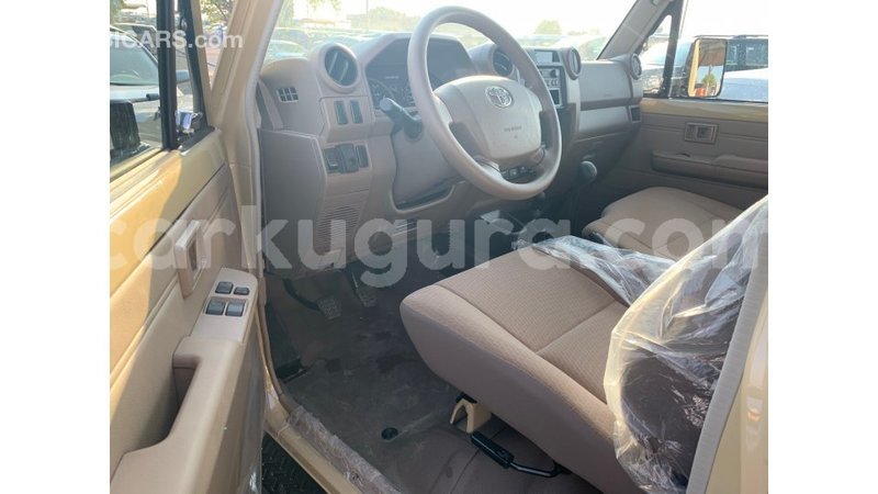 Big with watermark toyota land cruiser bujumbura import dubai 3321