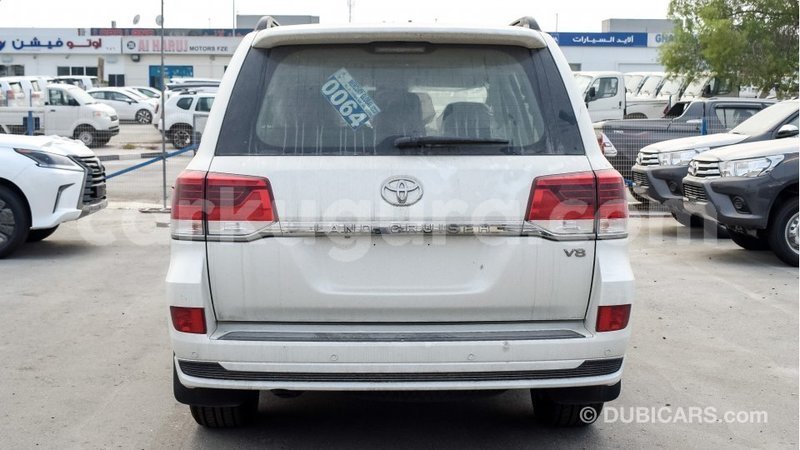 Big with watermark toyota land cruiser bujumbura import dubai 3323