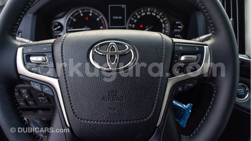 Big with watermark toyota land cruiser bujumbura import dubai 3323