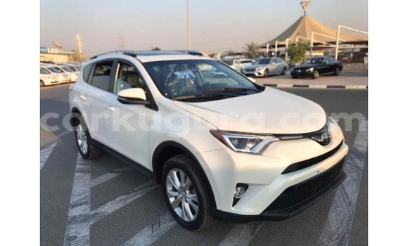 Buy Import Toyota 4Runner White Car in Import - Dubai in Bujumbura Buy Import Toyota 4Runner White Car in Import - Dubai in Bujumbura
