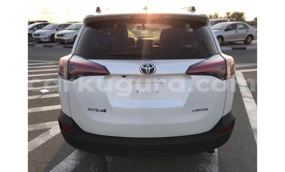 Buy Import Toyota 4Runner White Car in Import - Dubai in Bujumbura Buy Import Toyota 4Runner White Car in Import - Dubai in Bujumbura