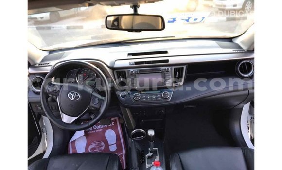 Buy Import Toyota 4Runner White Car in Import - Dubai in Bujumbura Buy Import Toyota 4Runner White Car in Import - Dubai in Bujumbura