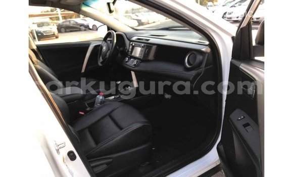 Buy Import Toyota 4Runner White Car in Import - Dubai in Bujumbura Buy Import Toyota 4Runner White Car in Import - Dubai in Bujumbura