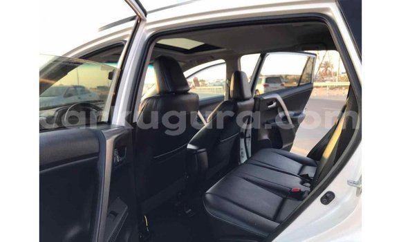 Buy Import Toyota 4Runner White Car in Import - Dubai in Bujumbura Buy Import Toyota 4Runner White Car in Import - Dubai in Bujumbura