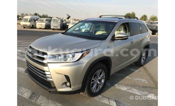 Nunua Imported Toyota Highlander Nyingine Gari ndani ya Import - Dubai nchini Bujumbura Nunua Imported Toyota Highlander Nyingine Gari ndani ya Import - Dubai nchini Bujumbura