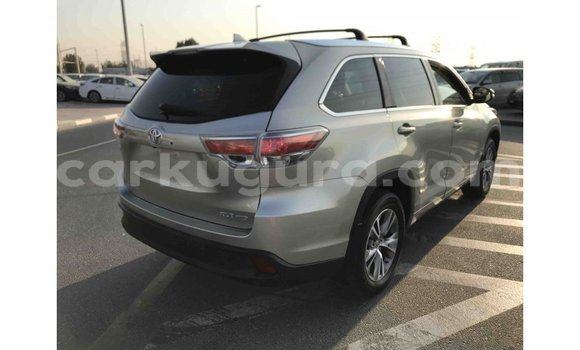Nunua Imported Toyota Highlander Nyingine Gari ndani ya Import - Dubai nchini Bujumbura Nunua Imported Toyota Highlander Nyingine Gari ndani ya Import - Dubai nchini Bujumbura