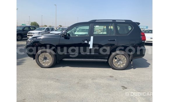 Nunua Imported Toyota Prado Nyeusi Gari ndani ya Import - Dubai nchini Bujumbura Nunua Imported Toyota Prado Nyeusi Gari ndani ya Import - Dubai nchini Bujumbura