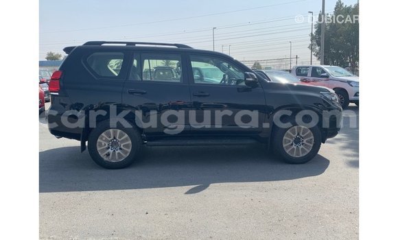 Nunua Imported Toyota Prado Nyeusi Gari ndani ya Import - Dubai nchini Bujumbura Nunua Imported Toyota Prado Nyeusi Gari ndani ya Import - Dubai nchini Bujumbura