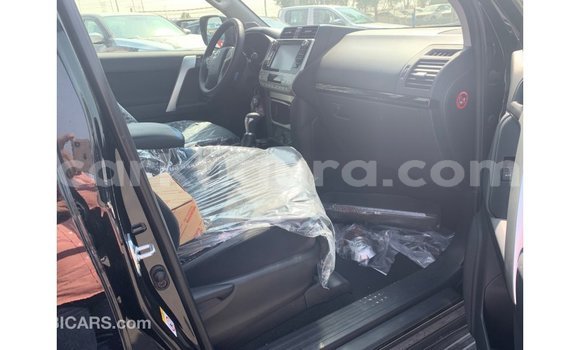 Nunua Imported Toyota Prado Nyeusi Gari ndani ya Import - Dubai nchini Bujumbura Nunua Imported Toyota Prado Nyeusi Gari ndani ya Import - Dubai nchini Bujumbura