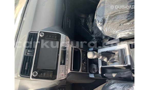 Nunua Imported Toyota Prado Nyeusi Gari ndani ya Import - Dubai nchini Bujumbura Nunua Imported Toyota Prado Nyeusi Gari ndani ya Import - Dubai nchini Bujumbura