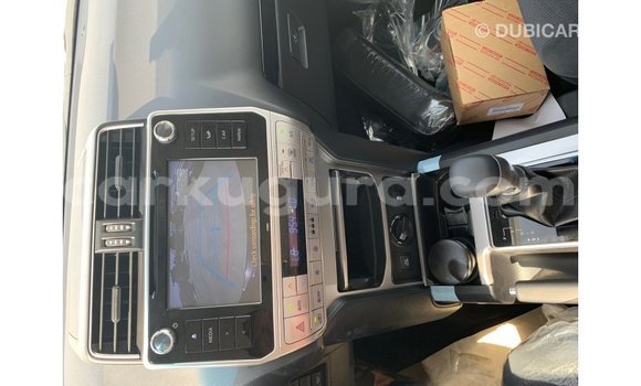 Nunua Imported Toyota Prado Nyeusi Gari ndani ya Import - Dubai nchini Bujumbura Nunua Imported Toyota Prado Nyeusi Gari ndani ya Import - Dubai nchini Bujumbura